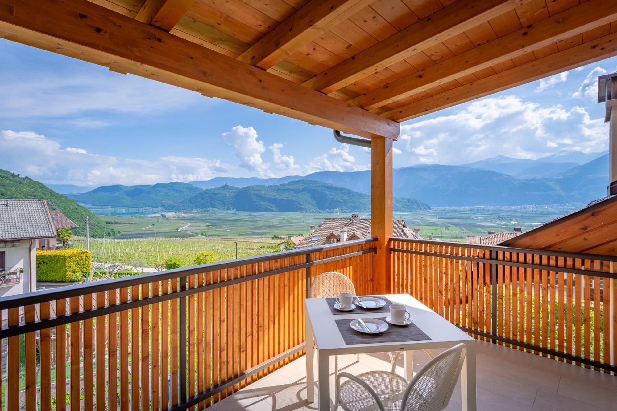 Sonnenhof Tramin - Adults Only Apartment Termeno Exterior photo